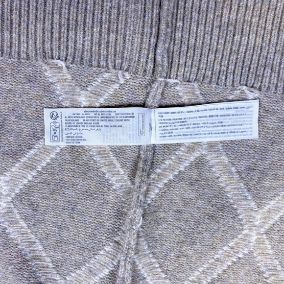 Abercrombie & Fitch Argyle V Neck Sweater Taupe White Women's XL Preppy Cozy - Picture 5 of 13